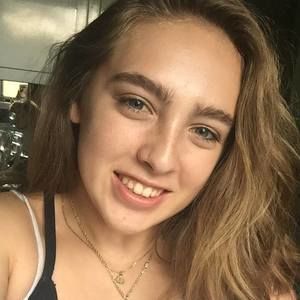 Meet your Posher, Sydni